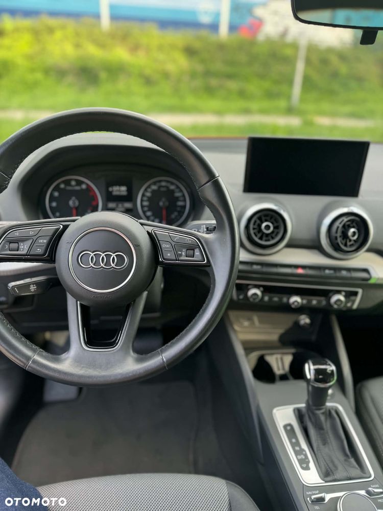 Audi Q2 35 TFSI S tronic - 11
