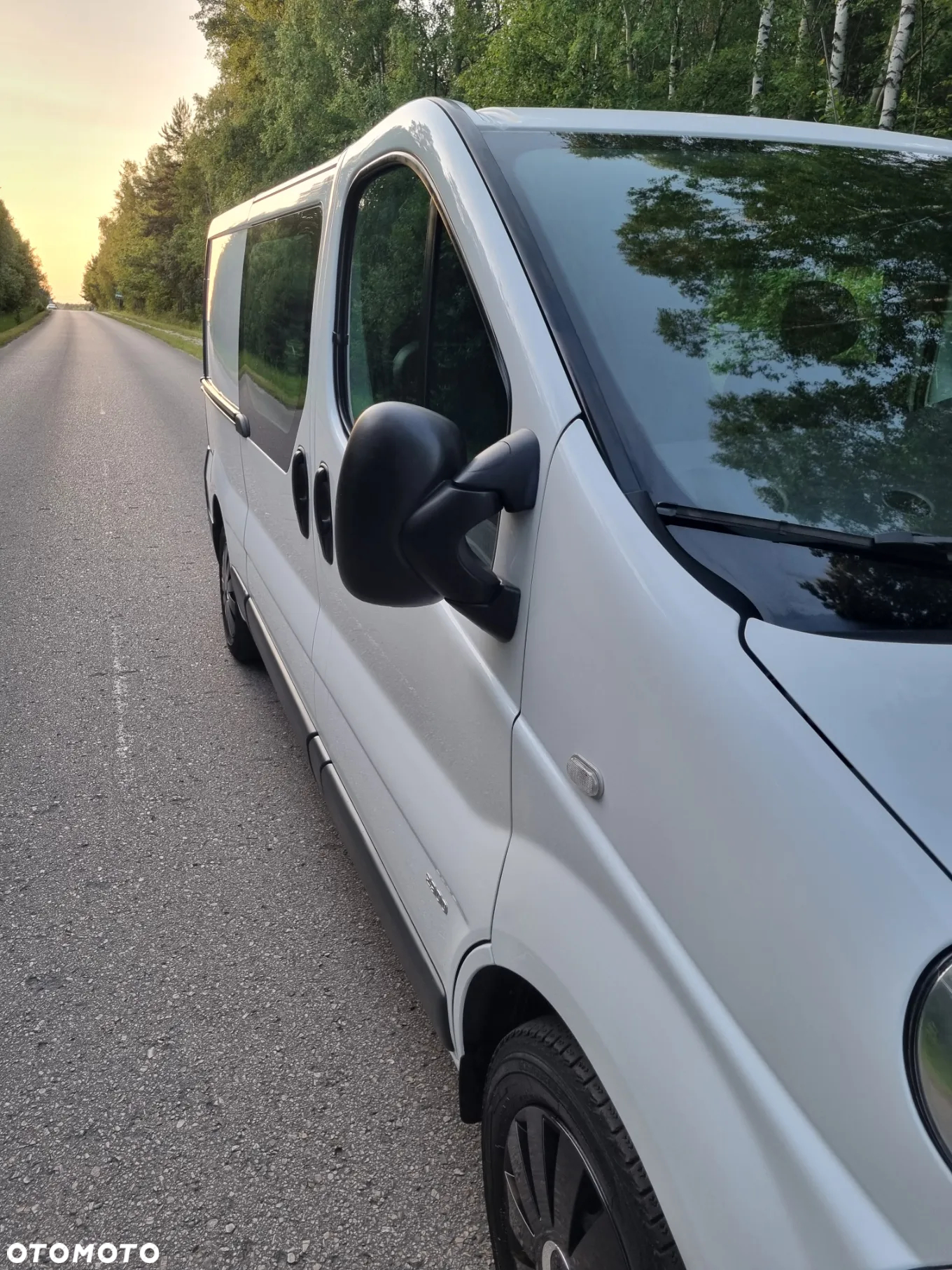 Opel Vivaro - 11