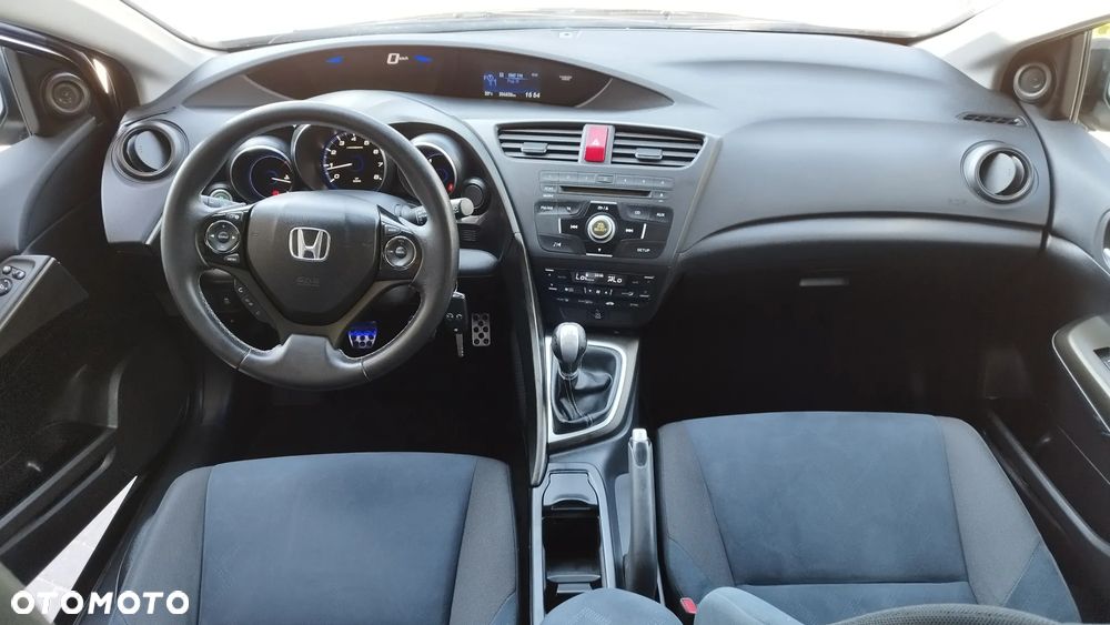Honda Civic 1.8 Executive - 19