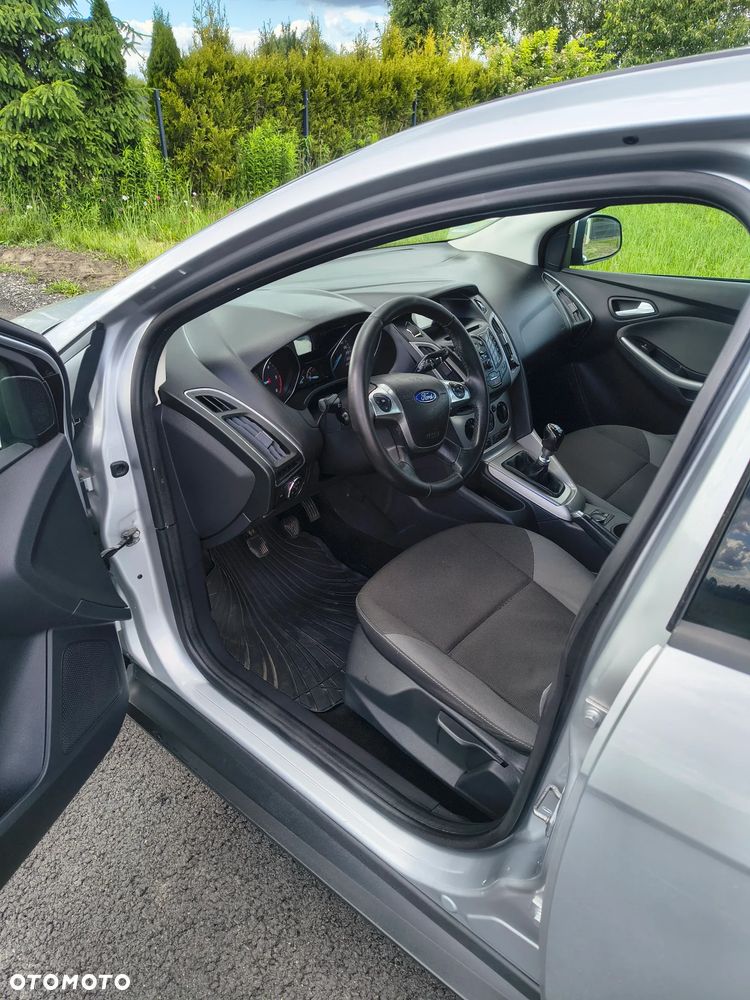Ford Focus 1.6 TDCi DPF Champions Edition - 13