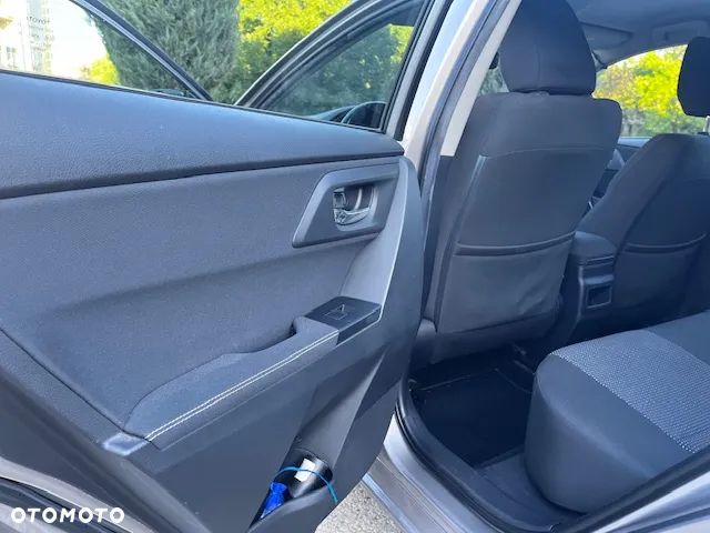 Toyota Auris 1.6 Premium Comfort - 10