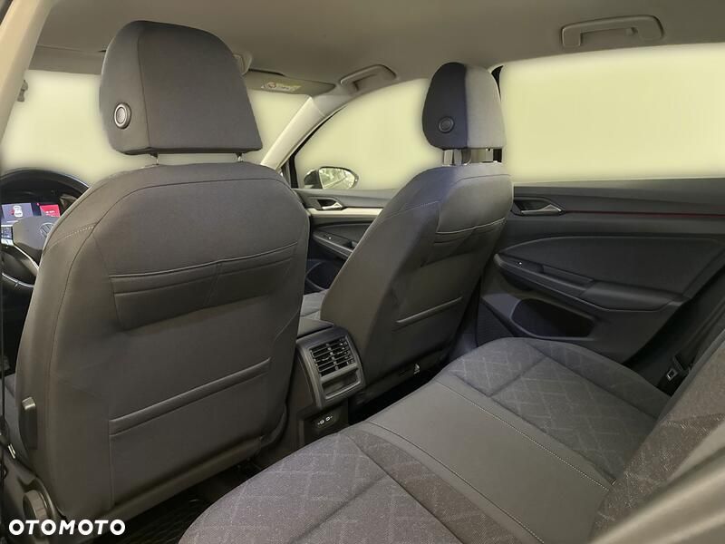 Volkswagen Golf - 18