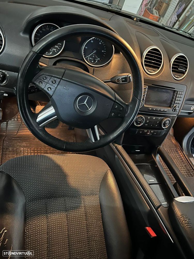 Mercedes-Benz ML 320 CDi - 13