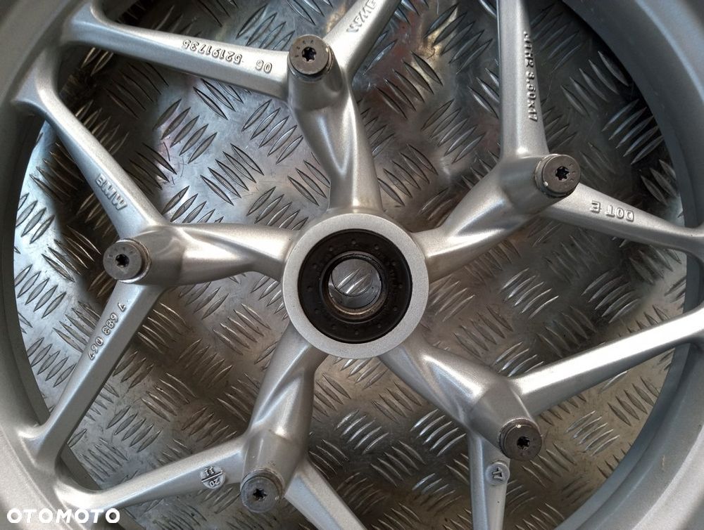 Felga koło przód J17M/CxMT3.50 BMW R 1200RT K26 10-14r   PN. 36317696159 - 9