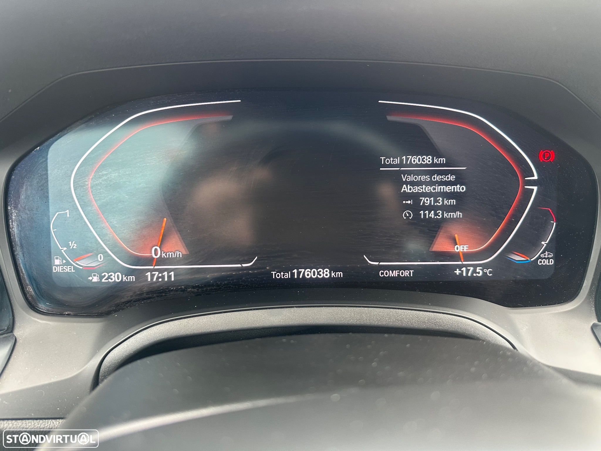 BMW 320 d Touring Pack Desportivo M Auto - 15