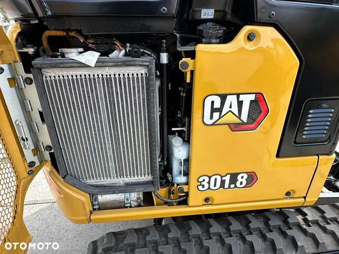 Caterpillar 301.8 - 10