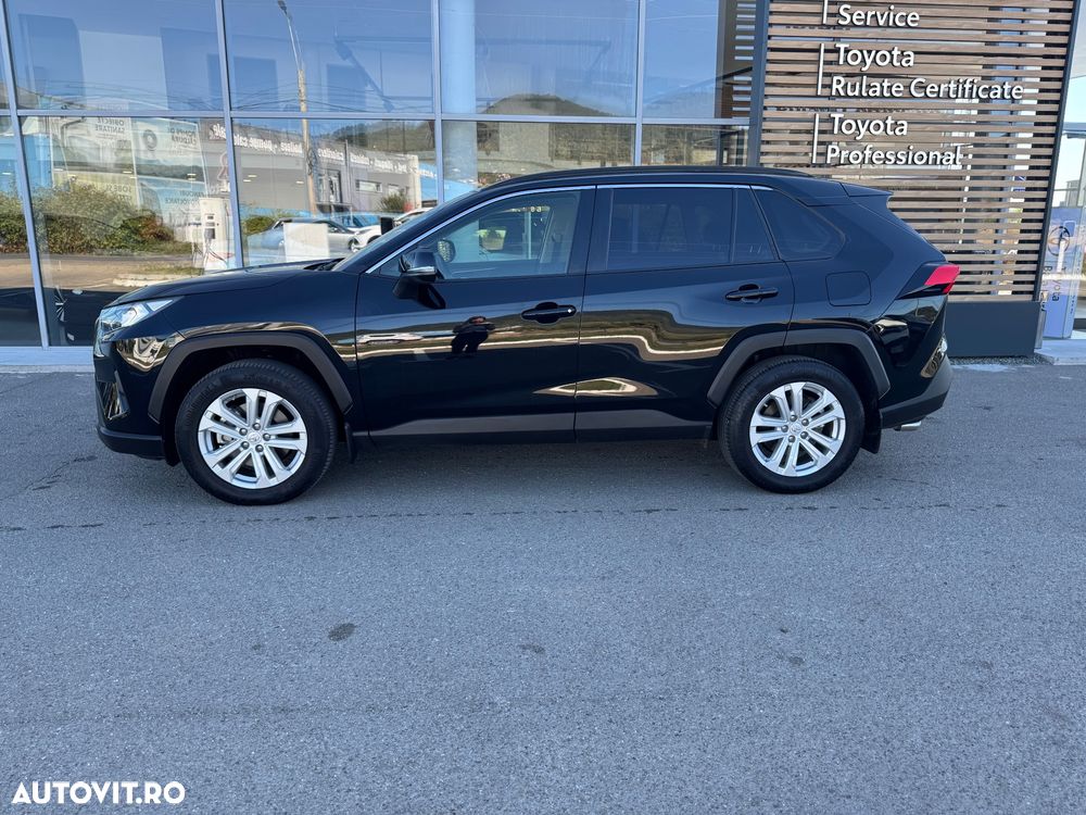 Toyota RAV4 - 3