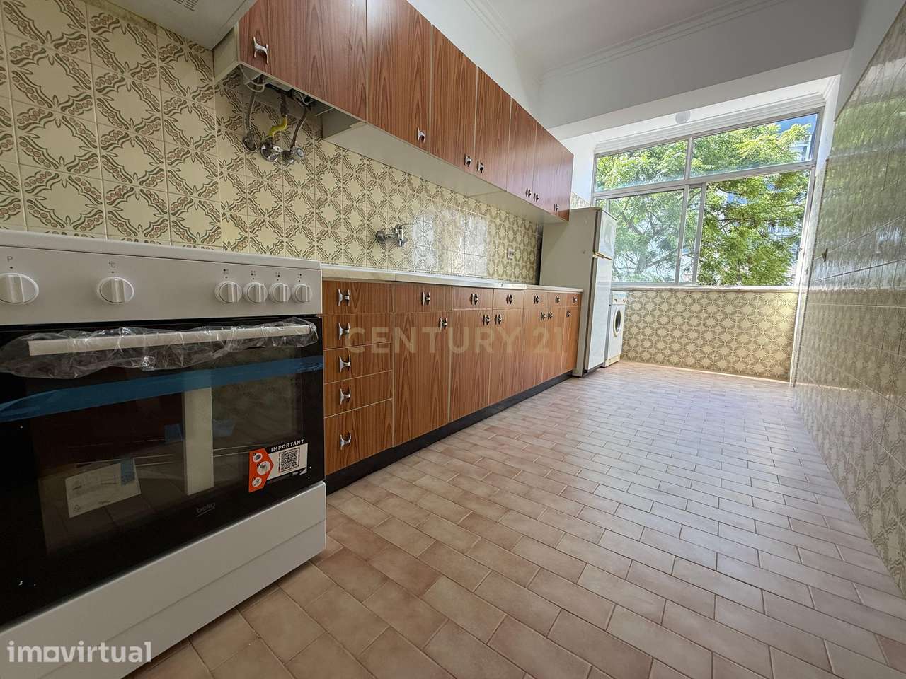 Apartamento T3 Centro de Almada com elevador - Grande imagem: 3/23