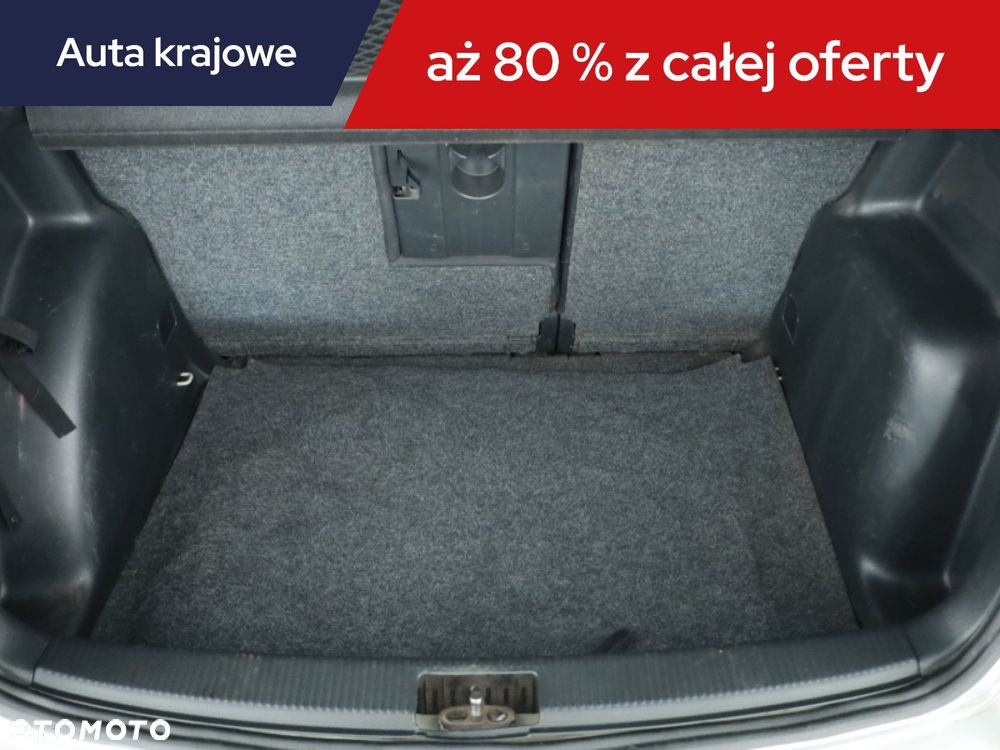 Volkswagen Golf Plus - 12