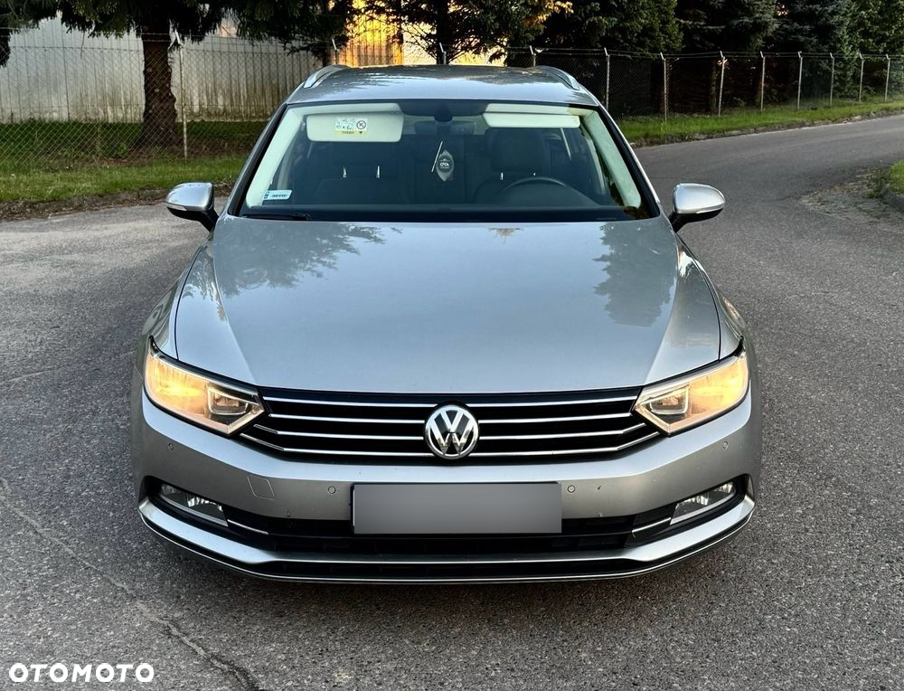 Volkswagen Passat - 14