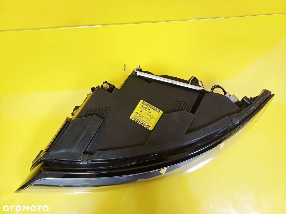 REFLEKTOR LAMPA LEWY PRZÓD SOCZEWKA VOLVO V50 I 31335221 NR103 - 5
