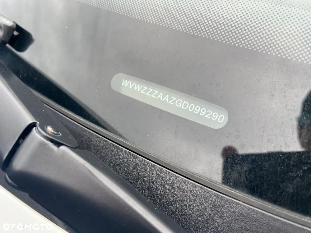 Volkswagen up! 1.0 move Perfectline - 10