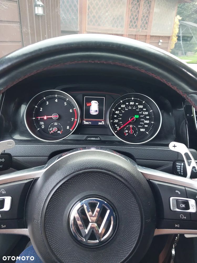 Volkswagen Golf GTI 2.0 TSI OPF DSG Performance - 8