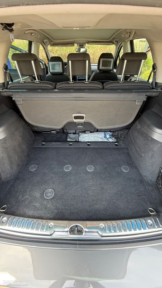 Peugeot 308 SW 1.6 HDi Premium - 26