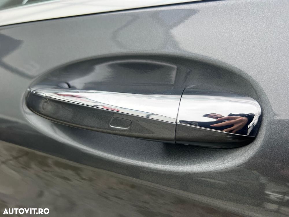 Mercedes-Benz GLC - 31