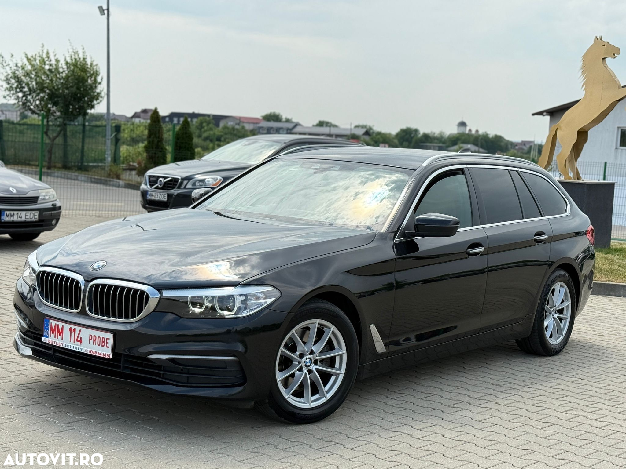 BMW Seria 5 520d Touring Aut. Luxury Line - 27