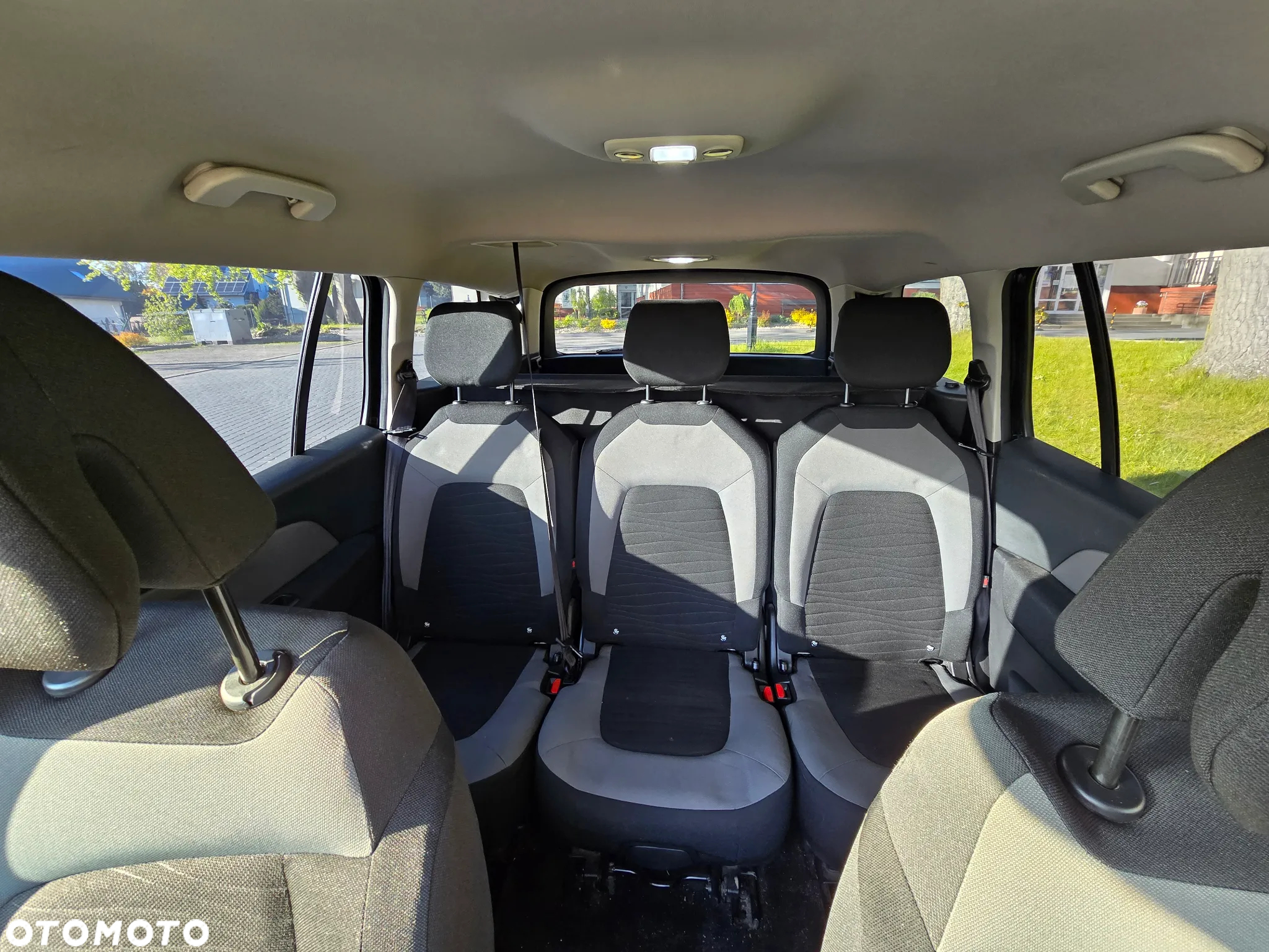Citroën C4 Grand Picasso 1.6 e-HDi Seduction - 8