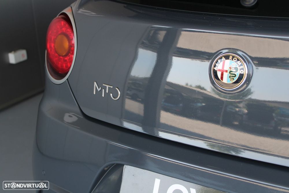 Alfa Romeo MiTo 1.3 JTDM Distinctive - 36