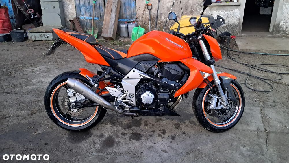 Kawasaki Z - 6
