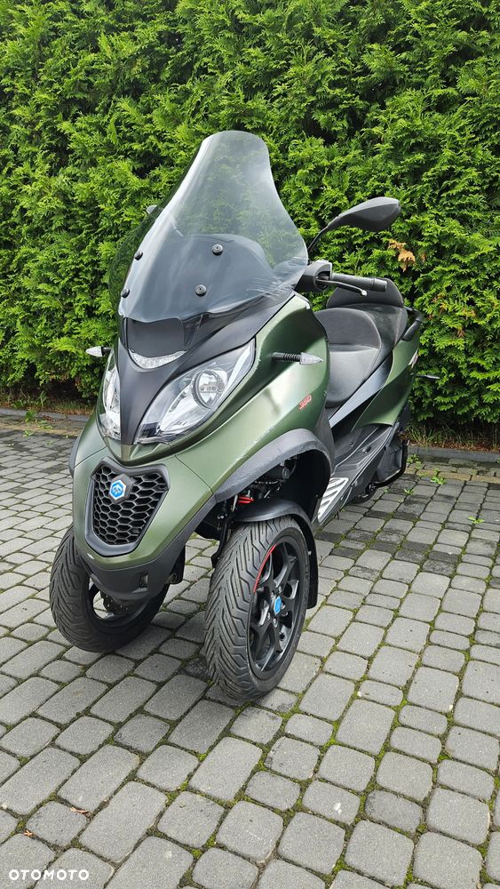 Piaggio MP-3 - 21
