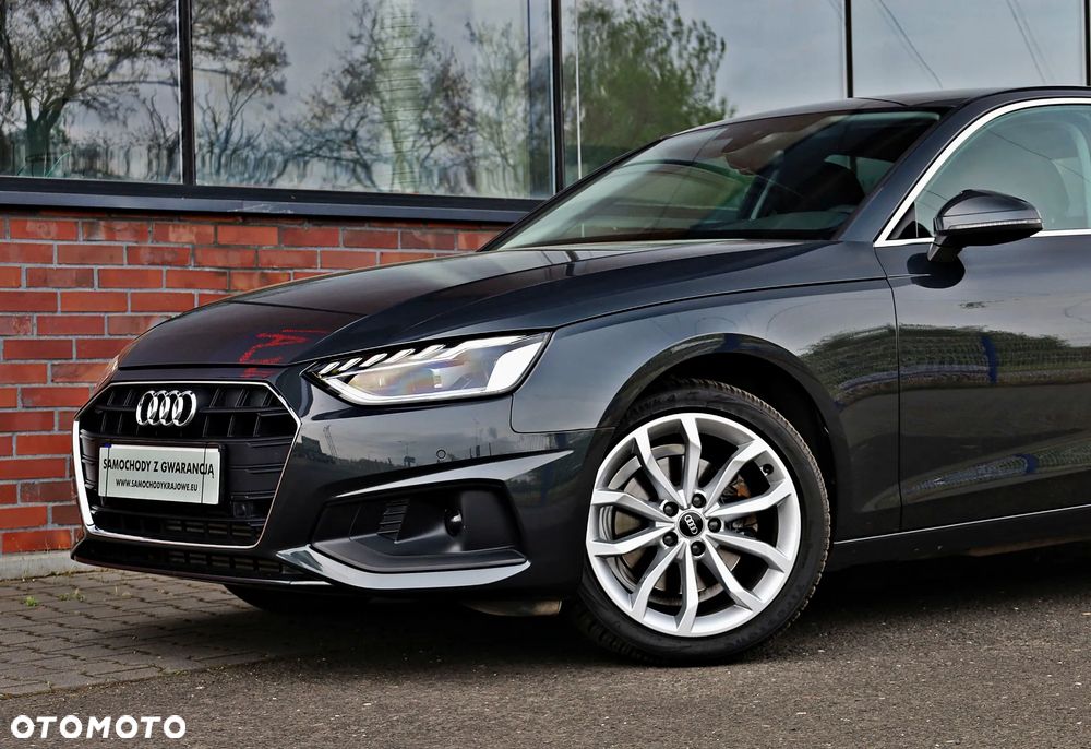 Audi A4 Limousine - 13