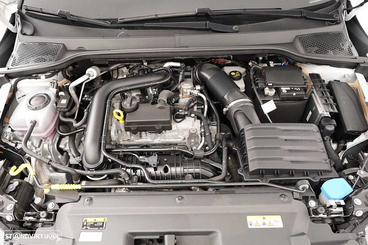 SEAT Arona 1.0 TSI FR - 23