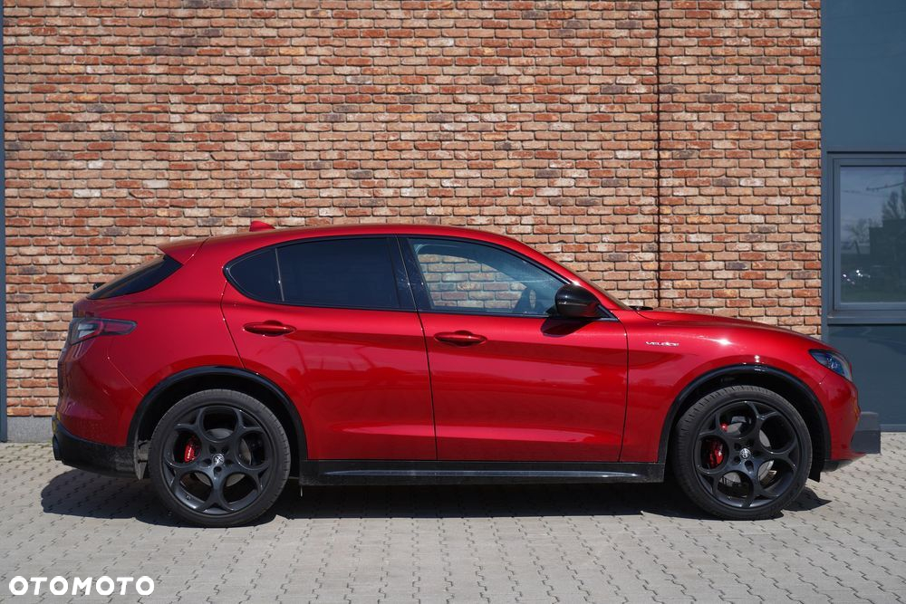 Alfa Romeo Stelvio 2.0 Turbo Veloce Q4 - 4