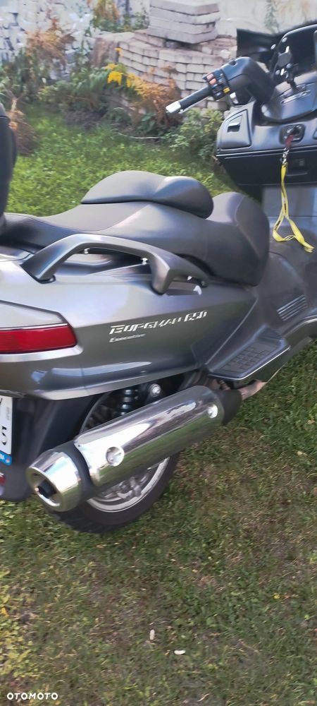 Suzuki Burgman - 3