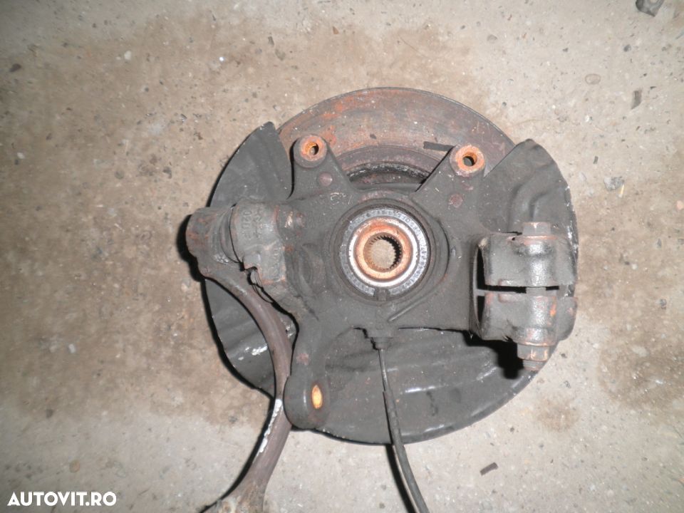 Fuzeta Stanga Fata BMW X3 E83 2010 - 1