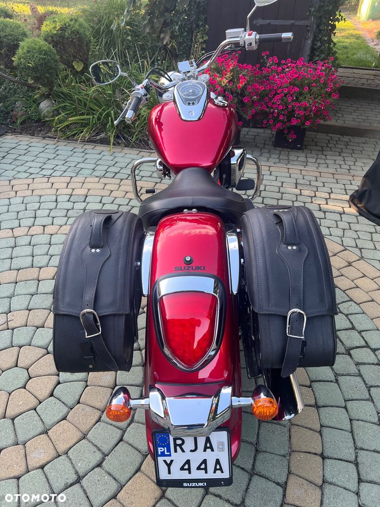 Suzuki VL 800 Volusia - Boulevard C50 - 4