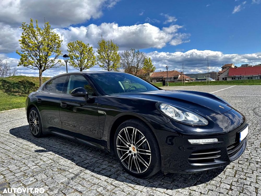 Porsche Panamera Edition - 9