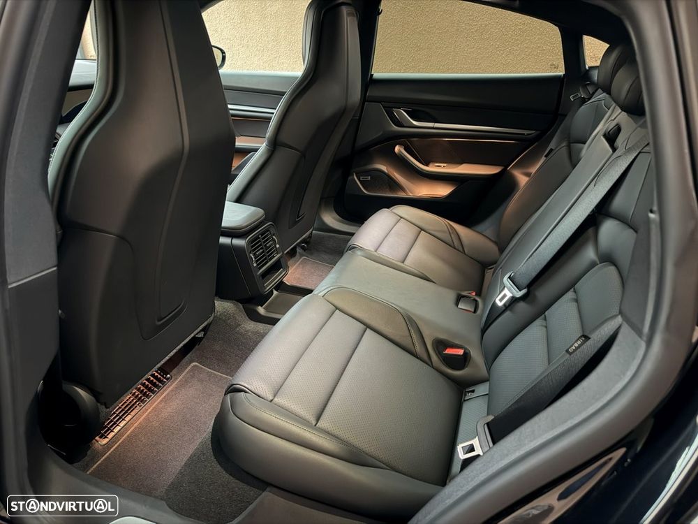 Porsche Taycan Bateria Performance Plus - 10