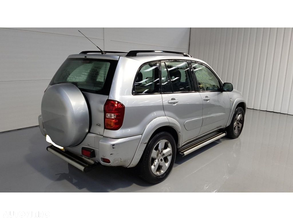 Galerie evacuare Toyota RAV 4 2004 suv 2.0 - 4