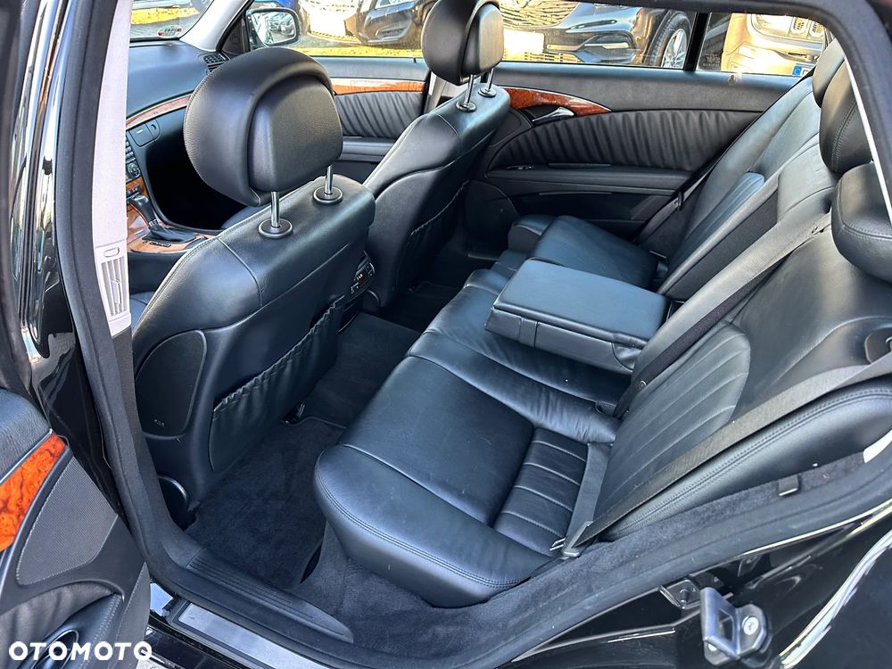 Mercedes-Benz Klasa E - 20