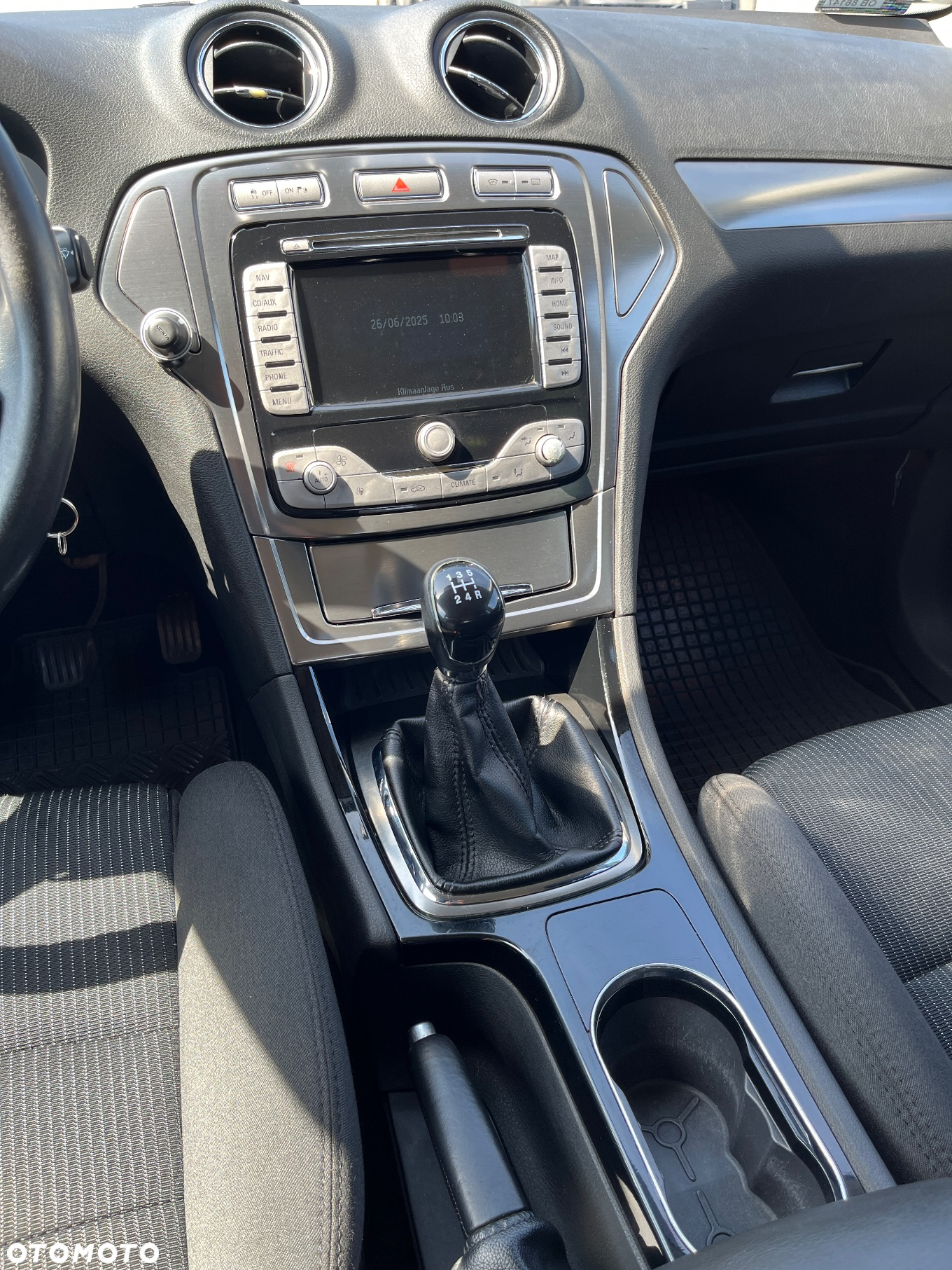 Ford Mondeo 2.0 Ambiente - 10
