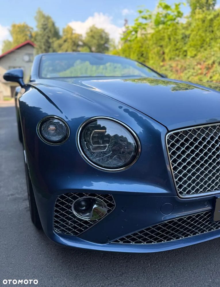 Bentley Continental GT V8 S Convertible - 10