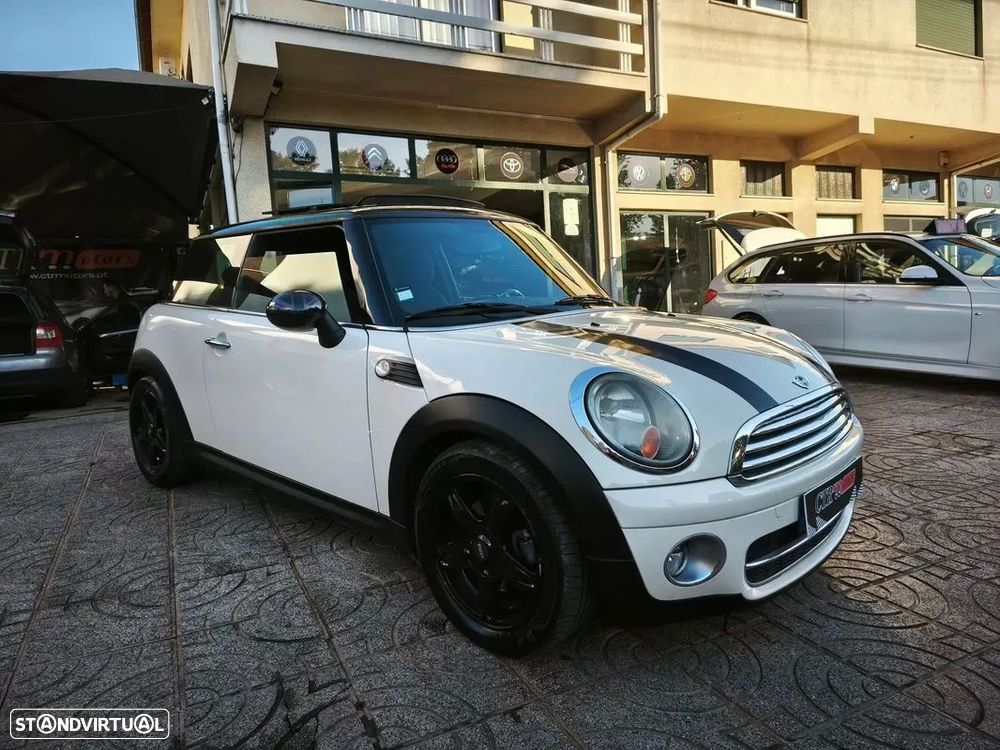 MINI 3 Portas Cooper D - 4