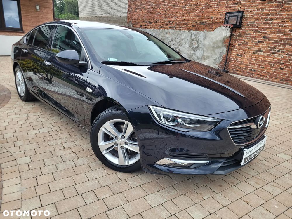 Opel Insignia 1.5 T Exclusive S&S - 29