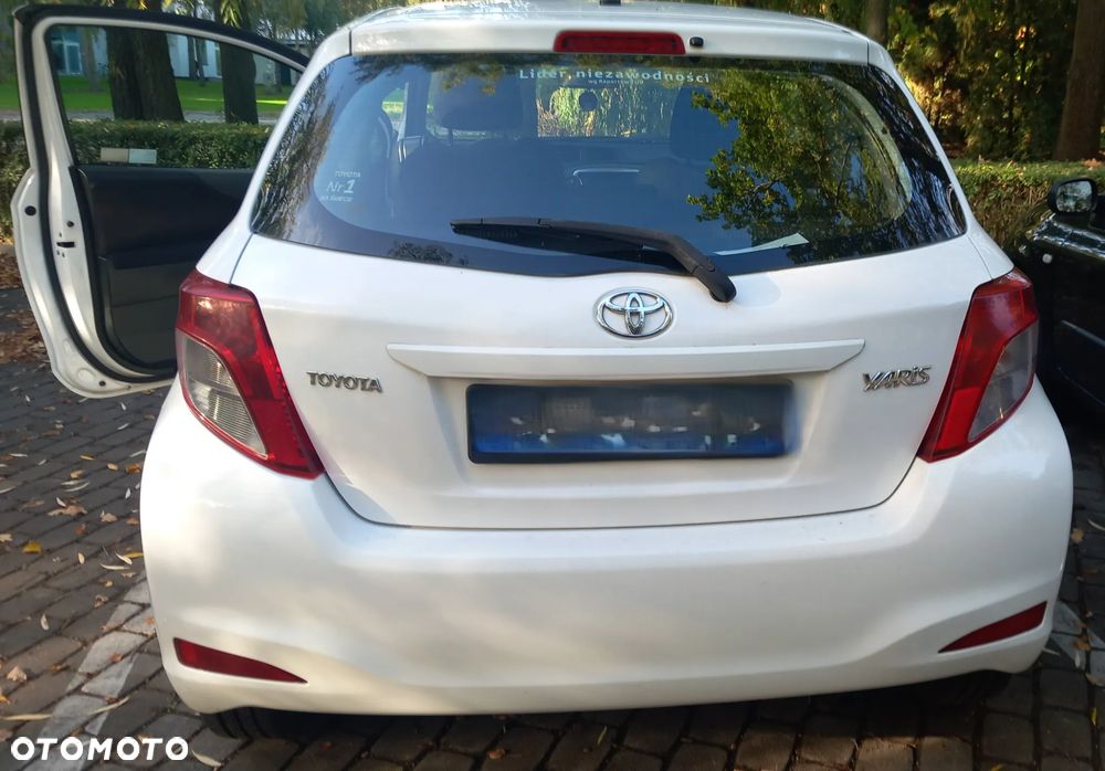Toyota Yaris 1.0 Active - 6