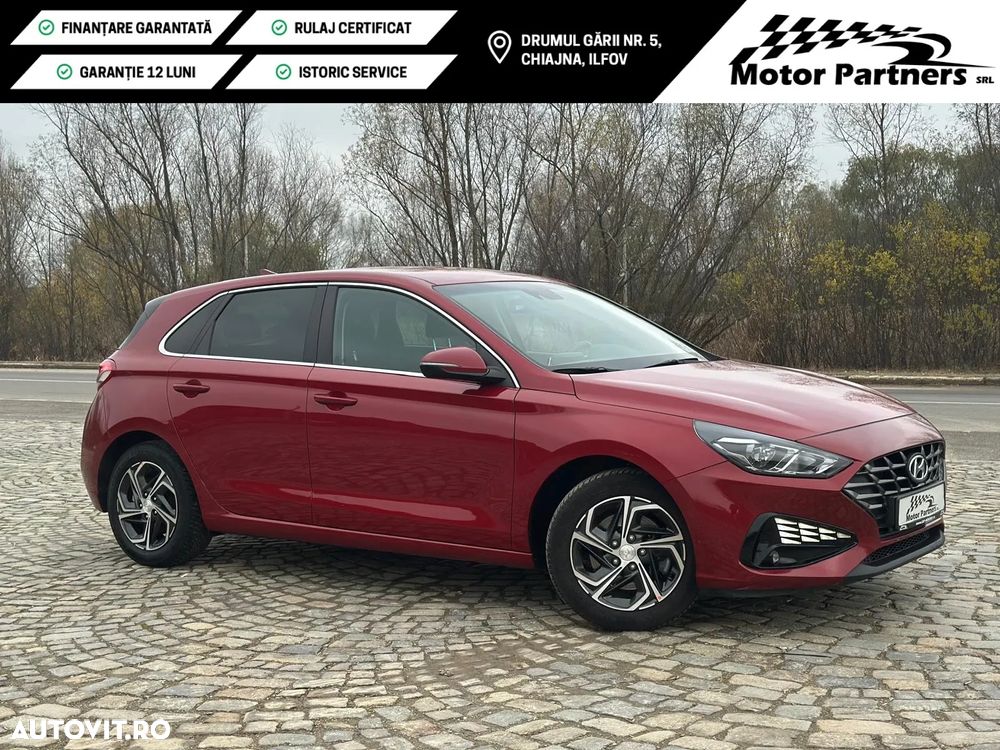 Hyundai i30 1.5 110CP 5DR M/T Comfort - 1