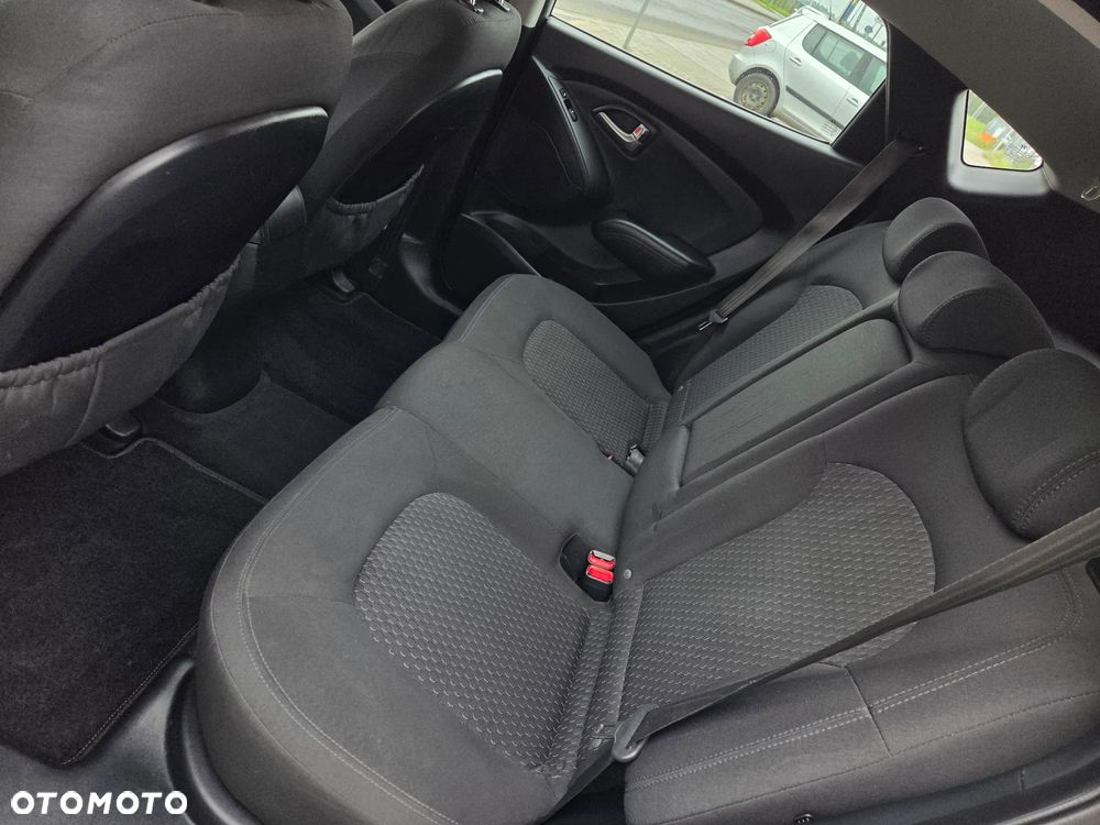Hyundai ix35 2.0 2WD Comfort - 11