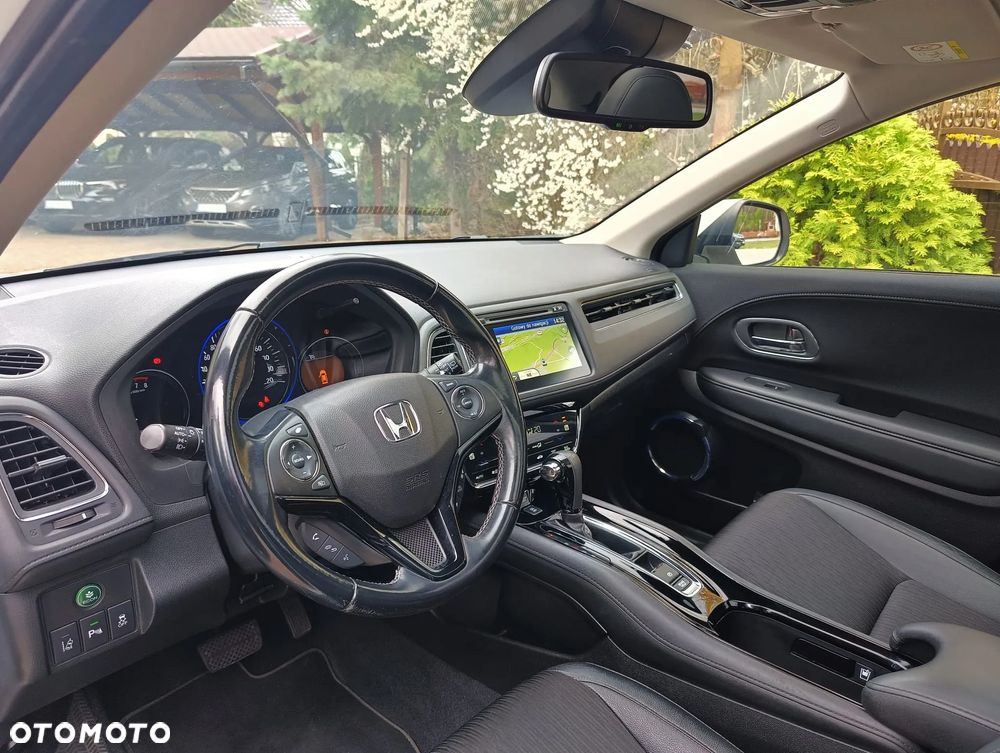 Honda HR-V 1.5 i-VTEC CVT Executive - 34