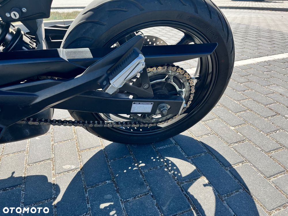 Yamaha XJ - 9