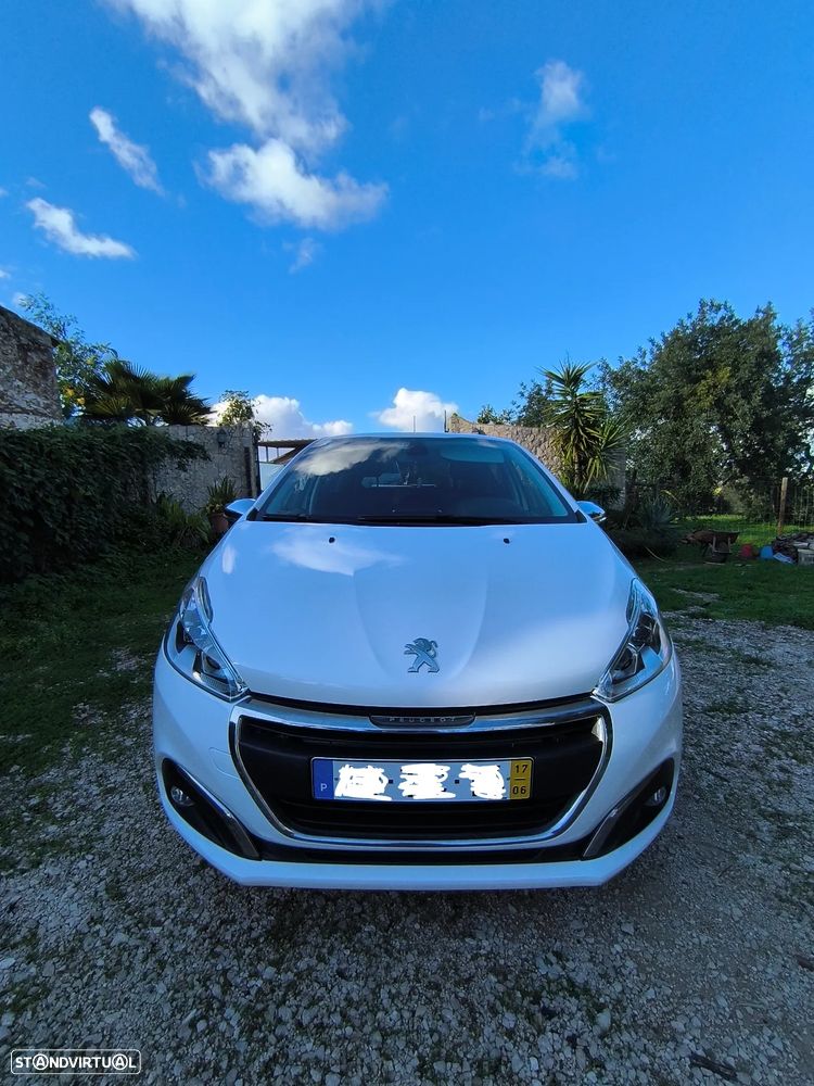 Peugeot 208 1.2 PureTech Style - 1