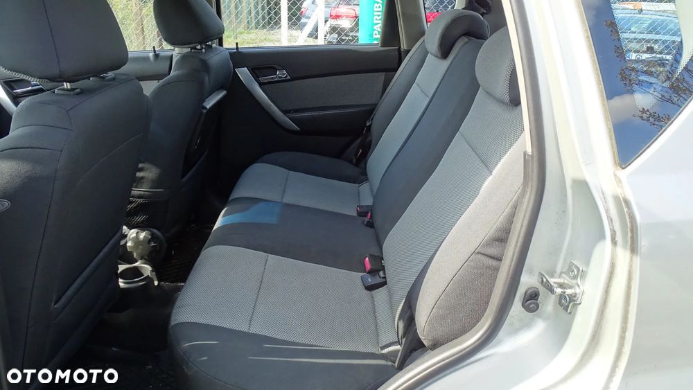 Chevrolet Aveo 1.4 16V LT - 9