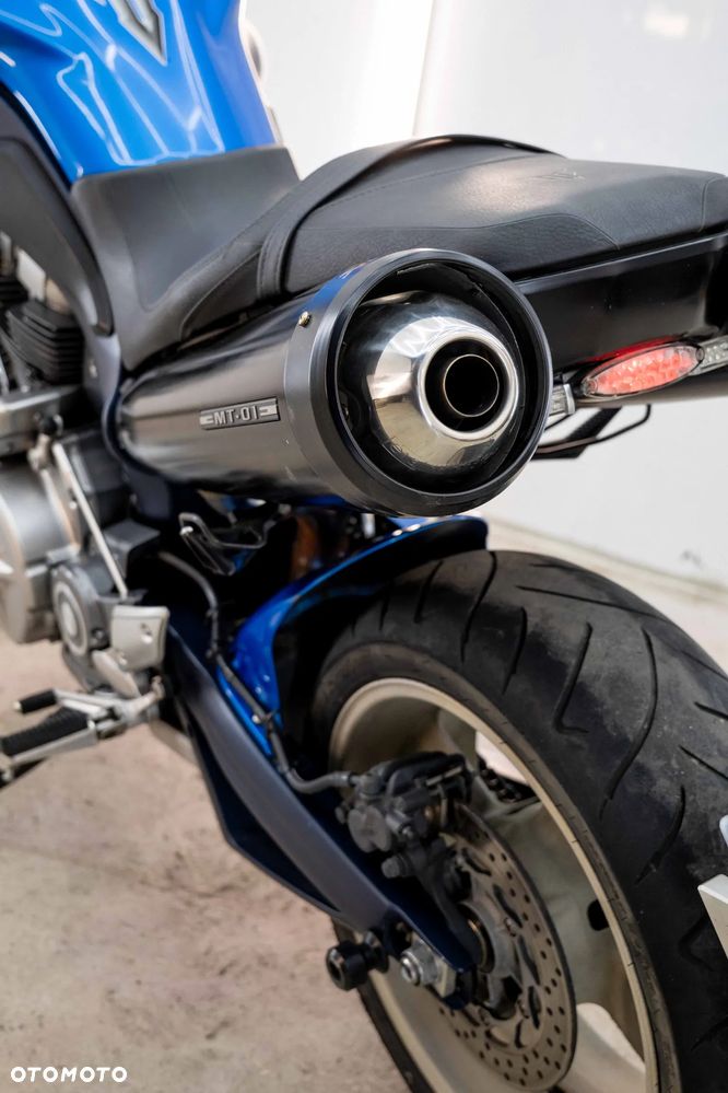 Yamaha MT - 19
