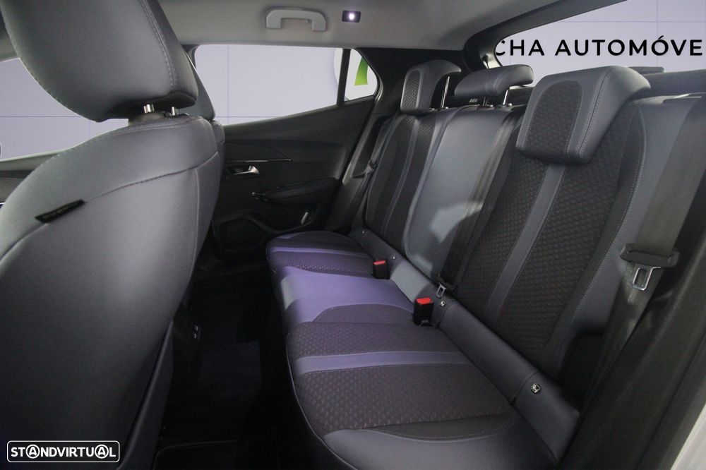 Peugeot e-2008 50 kWh Allure - 12