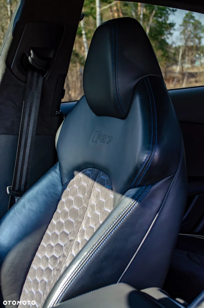 Audi RS7 Sportback - 31