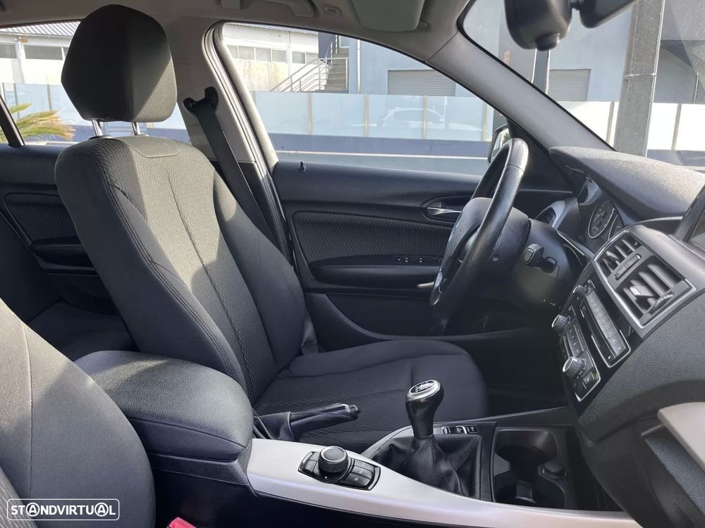 BMW 116 d Line Sport - 42