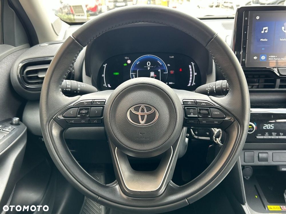Toyota Yaris Cross Hybrid 1.5 Comfort - 16